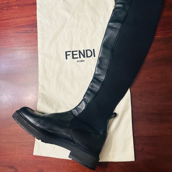 Fendi thigh high sock boots. Flats. Size 36 1/2. Logo black leather F0554 25 mm. - Picture 8 of 15